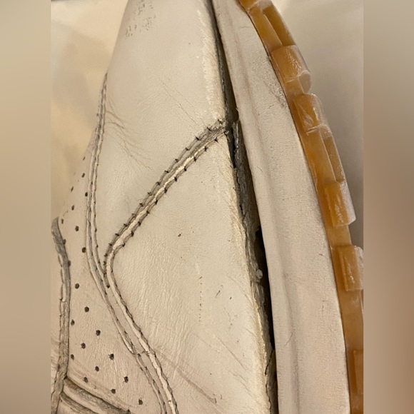 SOLD Louis Vuitton X Supreme white leather sneakers US Sz 8.5 preowned FLAWS - Picture 13 of 17